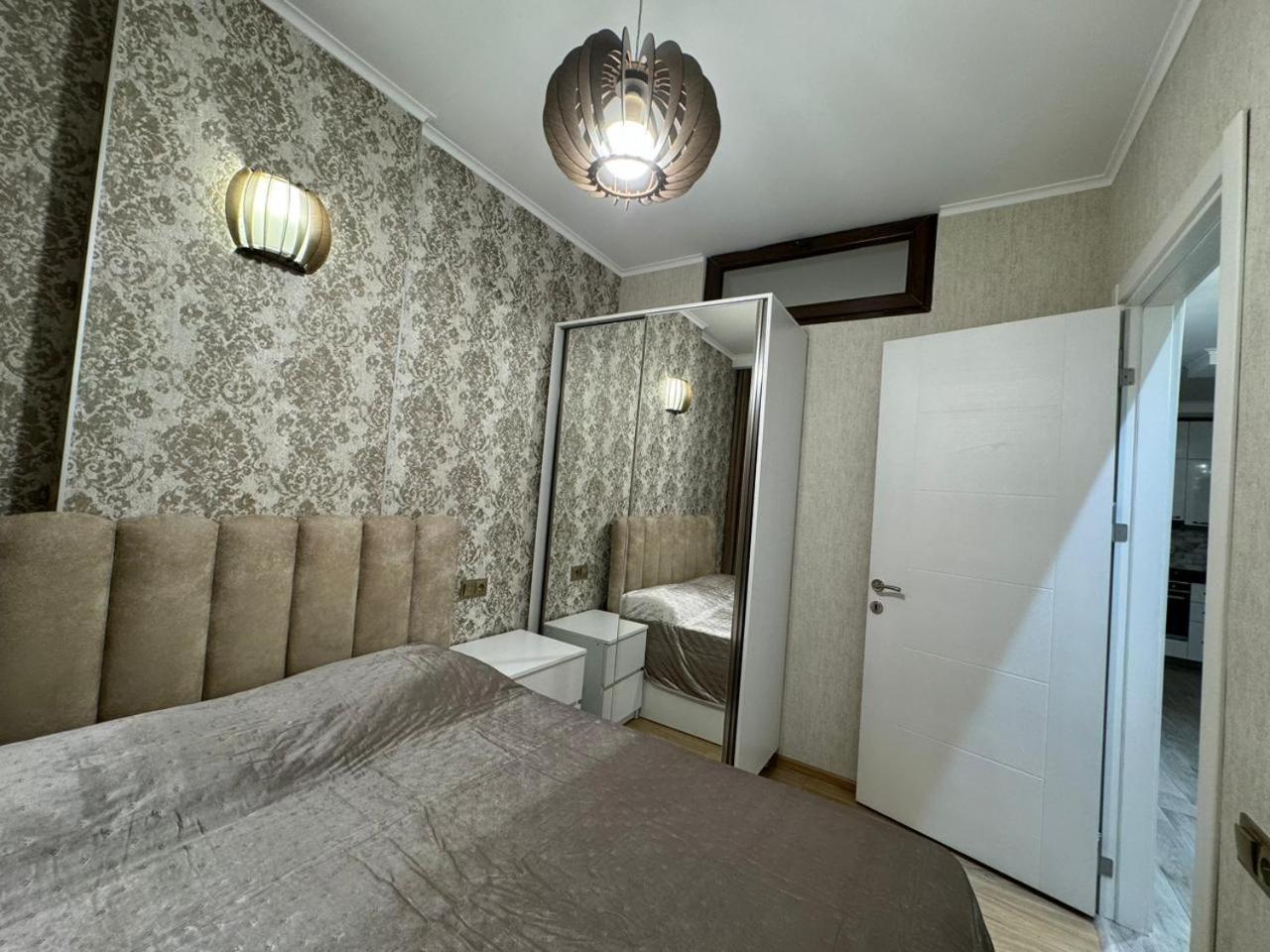 appartment GIORGI Batoumi Extérieur photo
